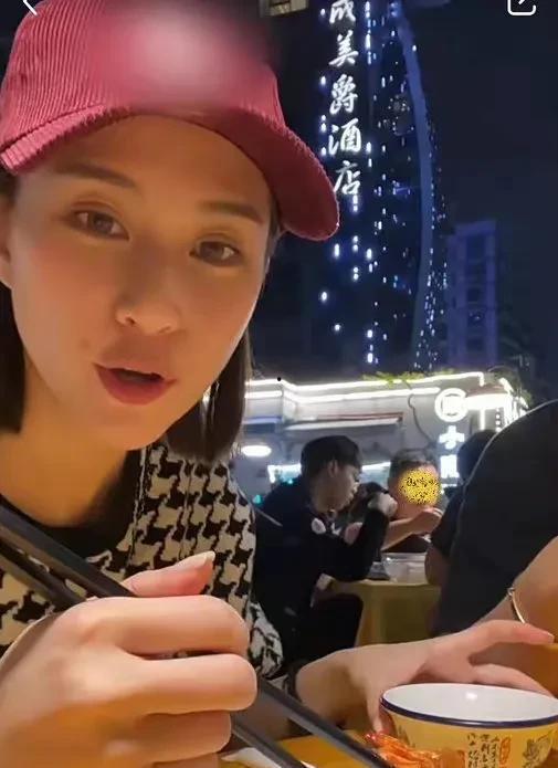 娱乐吃瓜明星小分队,小分队吃瓜明星幕后故事大曝光